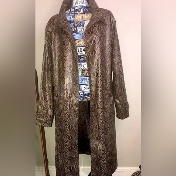 Fu Da New York snake 90s Skinprint & Texture Plus Size Belted Trench Coa… - Picture 9 of 10